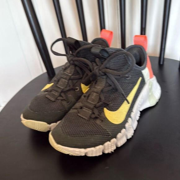 Nike Free Metacon 3 black sneakers size 6 - Picture 6 of 14